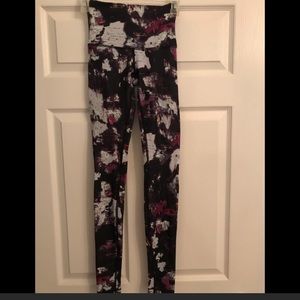 Lululemon leggings like new size 2